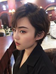 -十六番发型师事务所