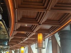 -八府香鸭·啫啫煲(华山路店)