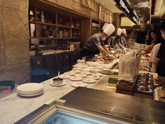 -雍和会海鲜姿造自助(湖东路店)
