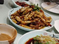 -李家猪蹄融合菜馆(河松街店)