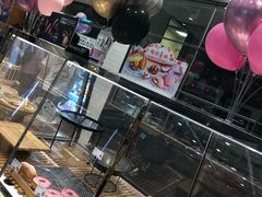 面包甜点陈列柜-巴黎贝甜(熙悦汇店)