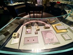 -梵克雅宝(国贸商城店)