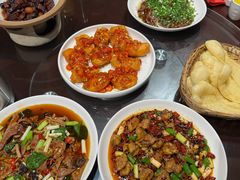 -六合居·明厨亮灶餐厅(成双大道店)