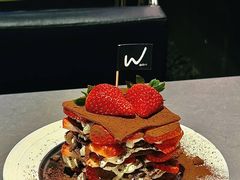 -W COLLECTIVE  DESSERT SHOP
