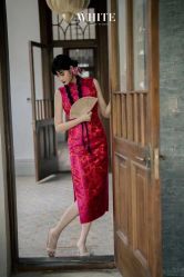 -纯色时光婚纱艺术馆WHITE