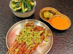 -何妹湿辣牛肉·粤式烧烤砂煲(桂雅路店)