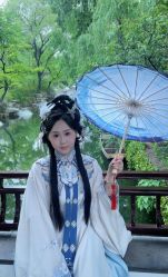 -一揽芳华汉服旗袍体验馆(拙政园店)