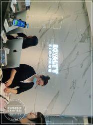 -罗亚帝造型·烫发染发