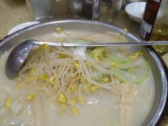 -潮隆牛肉美食城(莲花路店)