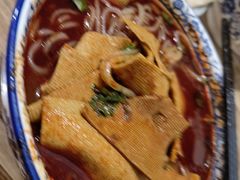 麻辣米线-老字号杨坡红油米线腊汁肉夹馍(东四道巷店)