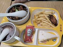 -蓉李记成都名小吃(宜昌伍家岗万达店)