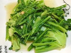 -茅台镇网红溶洞餐厅·茅帮菜馆