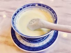 杏仁姜撞奶-老廣糖水铺(乐汇城店)