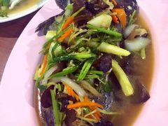 -拉威海鲜市场