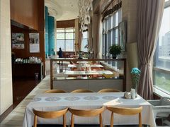 -青岛中心假日酒店-碧海咖啡厅