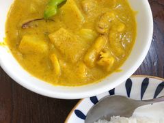 咖喱鲜鱿饭-家利美食店