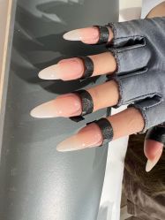 -UGIRL有个美甲