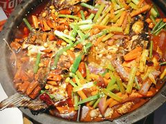 -鸣记脆皮烤鱼·海鲜烤鱼(三八广场店)