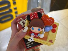 -泡泡玛特POPMART(上海环球港店)