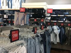 -GAP(王府井奥莱·香江小镇店)