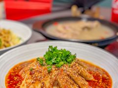 -浪李白·川小馆·跷脚牛肉(中山公园店)