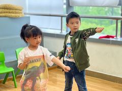 -蓝话筒·少儿成人演讲口才·主持朗诵·戏剧表演(大华第一坊店)