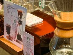-星巴克(西藏路店)