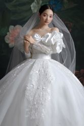 -喜爱高定婚纱摄影