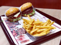-The Habit Burger Grill 哈比特汉堡(爱琴海店)