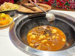 -靠山屯东北铁锅炖(东北菜，古美西路店)
