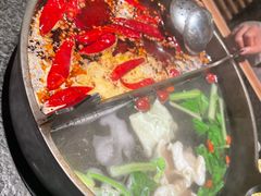 -三出山火锅(万象天地店)