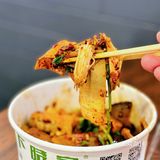 北京西单传奇的一碗酸辣粉,到底好不好吃?