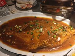 -小凤庭·地道湖北菜武昌鱼·藕汤(38年黄鹤楼店)