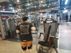 -乐刻运动健身精品馆(览秀城店)