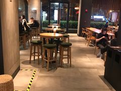 大堂-星巴克(大宁店)