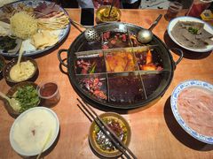 -周小明火锅(黑金冠社区店)