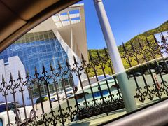 -大连市游泳馆-地面停车场