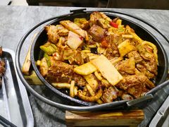 -夏都地标马一刀烤肉美食城