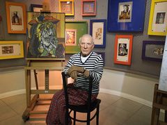 -曼谷杜莎夫人蜡像馆