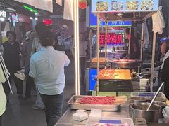 -万松园美食街