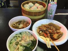 -好吃街美食城(八一广场店)