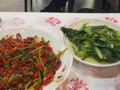 -堂瓦里·33年传统赣菜(第一街区店)