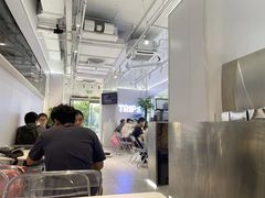 -TRIPS BURGER(大钟寺店)