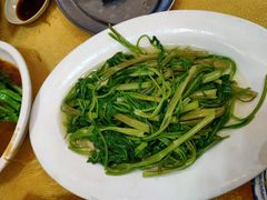 -辉记潮汕海鲜砂锅粥(林和西店)