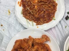 -泸沽肴(泸沽湖大洛水村农村信用社旁店)