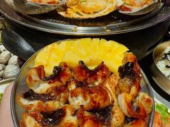 -围炉肉舍•炭烤活鳗•丹东海鲜烤肉(步行街店)