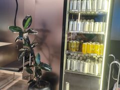-W COLLECTIVE  DESSERT SHOP