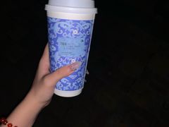 -瑞幸咖啡(半里花海生活广场店)