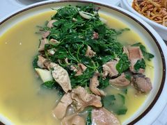 河蚌草头-华铝饭店