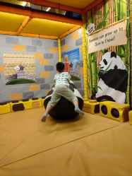 -MELAND CLUB亲子乐园•派对(虹桥万象城店)
